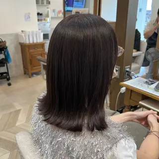 ミディアム カラー 🪴 nanaのヘアスタイル