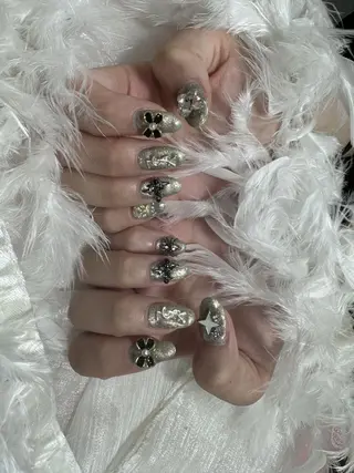 ネイル DEMAIN- 🌹のネイルデザイン