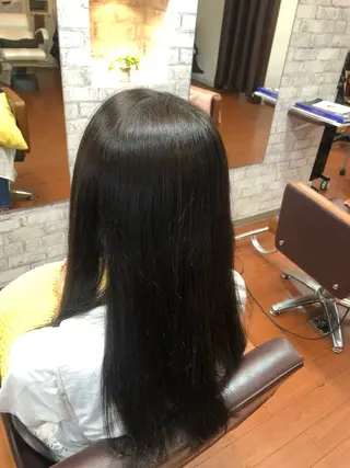 ロング 松葉 幸代のヘアスタイル