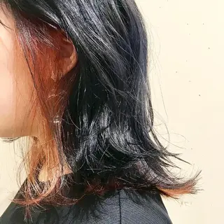 ミディアム カラー スナコザワ レナのヘアスタイル