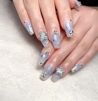 ネイル M🌷nail 長さだし専門店のネイルデザイン