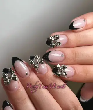 ネイル Oomiya 服部のネイルデザイン