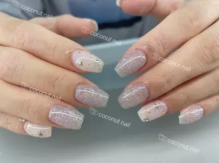 ネイル 神田 ココナッツのネイルデザイン