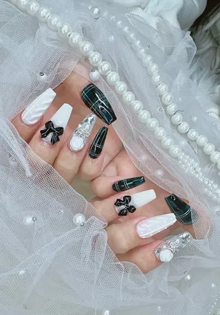 ネイル R salonのネイルデザイン