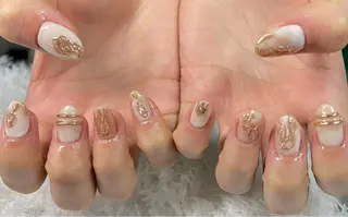 ネイル celica所属・松田 由真のネイルデザイン