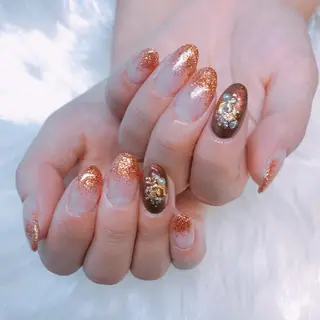 ネイル luxe NailDesignのネイルデザイン