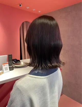 莉乃/縮毛矯正/髪質 改善/艶カラーのヘアスタイル