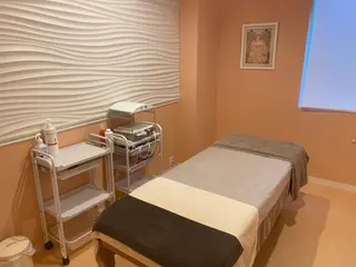 SALONdem3 店長　福田のエステ・リラクイメージ