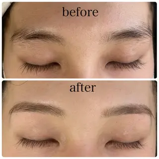 アイブロウ Regene ARAKIのネイルデザイン