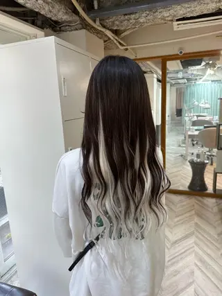 ロング 韓国ヘア×ハイトーン AYA💫のヘアスタイル
