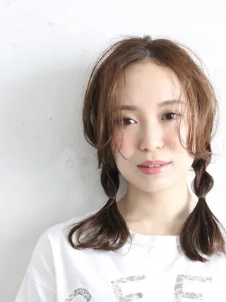 ミディアム ヘアアレンジ 野崎 ひかりのヘアスタイル