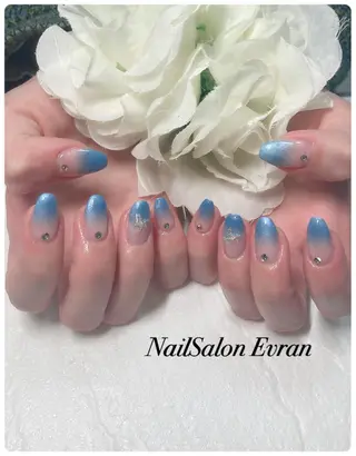 ネイル Nail salon Evranのネイルデザイン