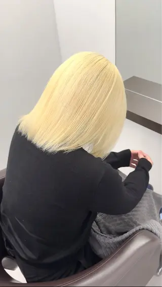 セミロング カラー ヘアアレンジ ハイトーン特化🌟 カワシマシュンスケのヘアスタイル