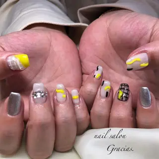 ネイル Gracias. rieのネイルデザイン