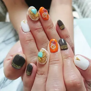 ネイル QULEONAIL所属・大城 裕麻のネイルデザイン