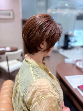 ショート 伊藤 アユミのヘアスタイル