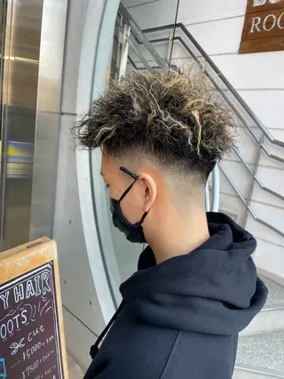 ショート パーマ メンズ メンズカット/パーマ 特化motooのヘアスタイル