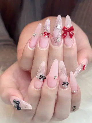 ネイル チェリネイルサロン 霞ヶ関のネイルデザイン