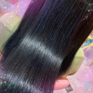 ロング カラー Beauty Sal on Milkのヘアスタイル