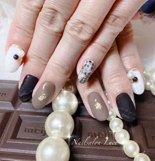 ネイル ネイル& 脱毛サロン　Lのマツエク・マツパデザイン