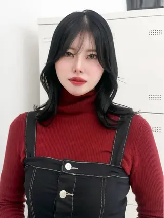 ミディアム カラー ヘアアレンジ 韓国ボブ🤍 縮毛矯正/ひかりのヘアスタイル