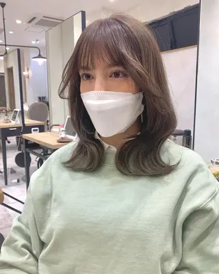 セミロング ima所属・メンズカット ニヘイのヘアスタイル