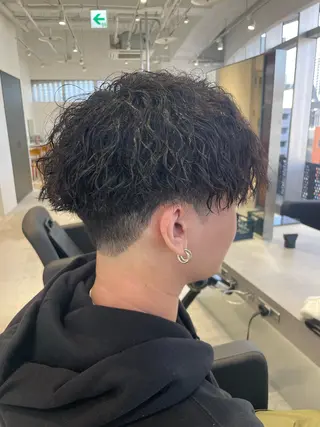 パーマ EIGHT／栄／ 諏訪　晃平のヘアスタイル