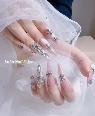 ネイル LULU Nail  Salon 新宿所属・LU LU NailSalonのネイルデザイン
