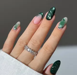 ネイル Lina nail所属・Lunaa 池袋のネイルデザイン