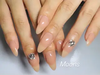 ネイル Moon’s 🌙 nailのネイルデザイン
