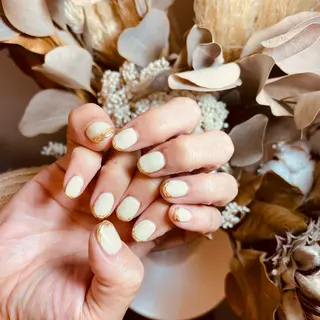 ネイル es nailのネイルデザイン