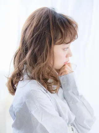 セミロング 似合わせ艶髪カラー ❤️ハダユミのヘアスタイル