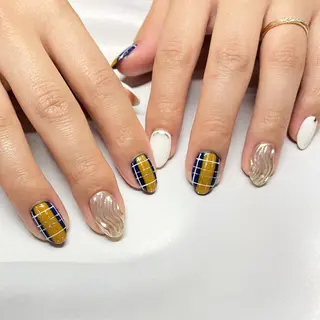 ネイル MiRanda Nail所属・MiRanda 保坂 舞のネイルデザイン