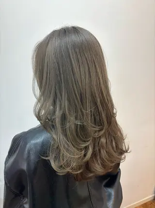 セミロング カラー ヘアアレンジ 韓国ヘア sasugaのヘアスタイル