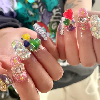 ロング m kaori𓃟のネイルデザイン