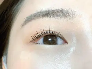 マツエク・マツパ デイジーラッシュ 大阪駅前第3ビルのマツエク・マツパデザイン