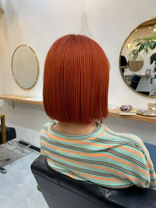 ショート カラー 高梨 菜々のヘアスタイル