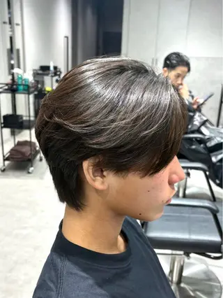 ショート カラー パーマ メンズ 【シャドウパーマ センターパート】義心のヘアスタイル