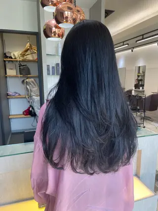 ロング AIRI layer cut hairのヘアスタイル