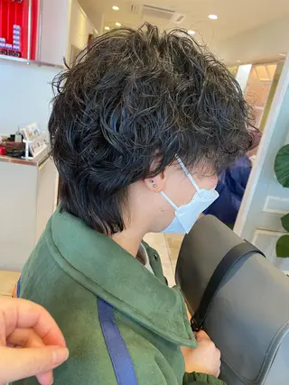 ショート パーマ メンズ 斎藤 彩香のヘアスタイル