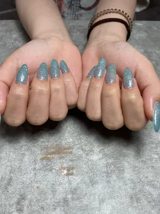 ネイル 酒井 由奈のネイルデザイン