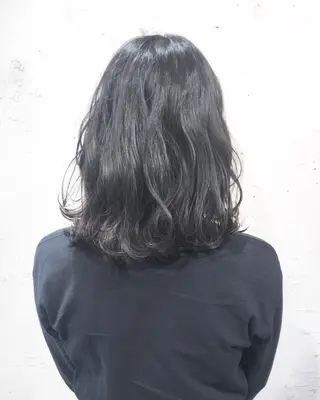 ミディアム カラー ✨艶髪✨透明感✨ 山内大樹のヘアスタイル