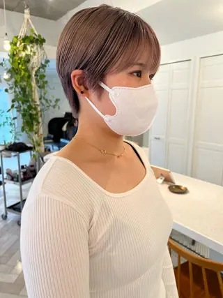 ショート ブリーチカラー🎀 韓国風/寺門美優のヘアスタイル