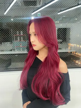 ロング カラー エフェクトブリーチ／ レイヤーカット／翔のヘアスタイル