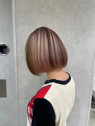 ショート カラー 🍨カット/カラー” み さ き🐇のヘアスタイル