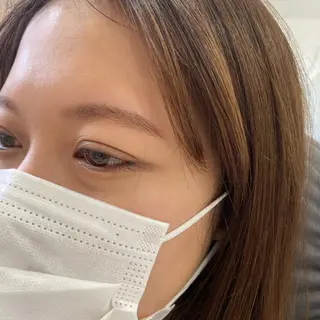 Eyore 櫻木 沙羅の眉毛・アイブロウイメージ