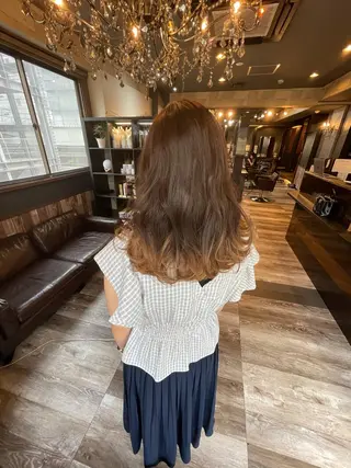 セミロング KIRA スズキ タクヤ／店長のヘアスタイル