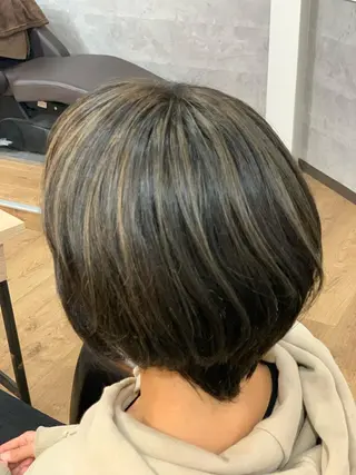 ショート SALOWIN心斎橋Suite店所属・ブリーチ毛にもできる 縮毛矯正|鷹司郎のヘアスタイル