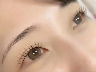マツエク・マツパ anelaluna所属・anelaluna eyelashのマツエク・マツパデザイン