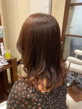 ミディアム 艶ｶﾗｰ｜ｽﾄﾚｰﾄ 🍟yuki🍟のヘアスタイル